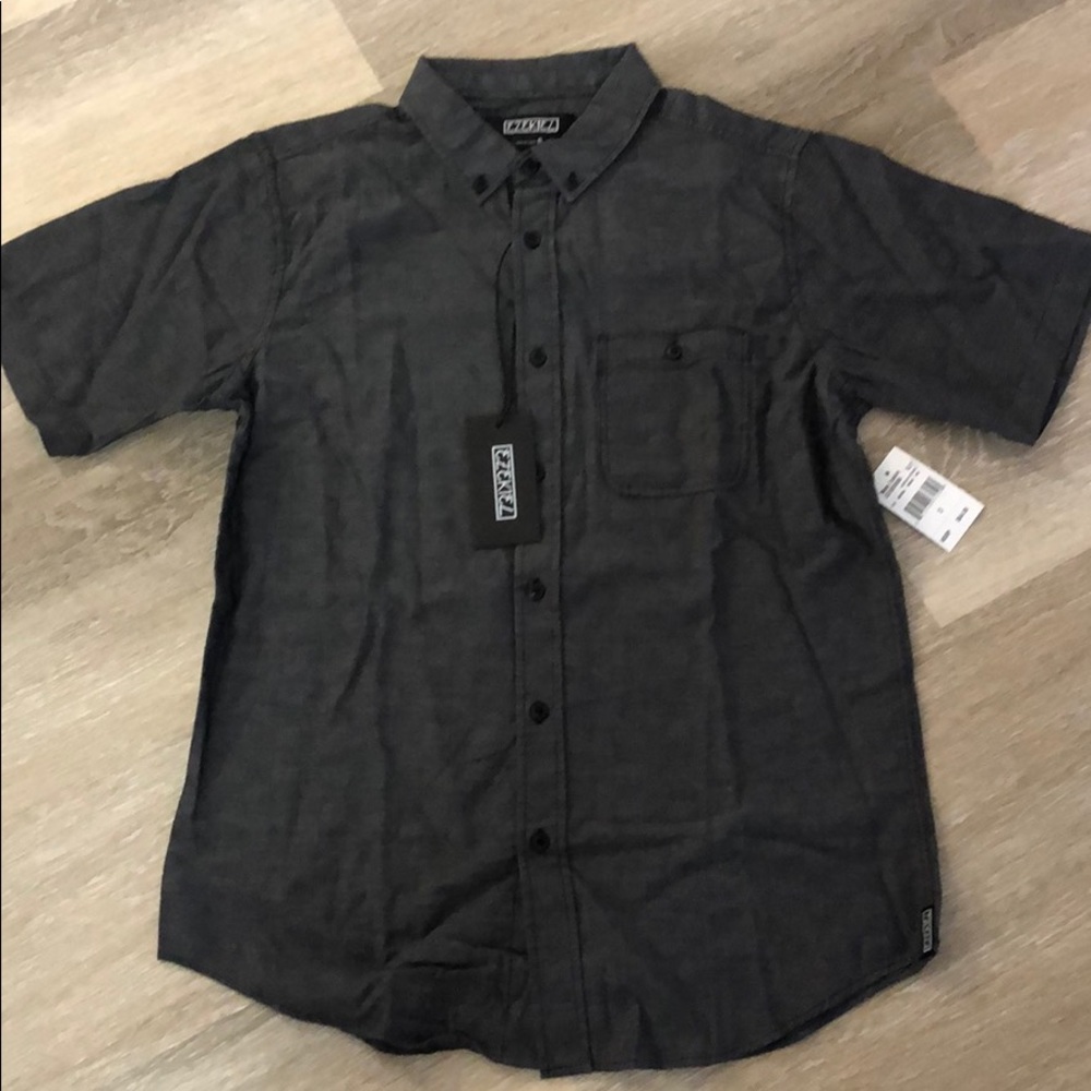 🆕 Ezekiel Men’s Button Down Shirt Adult Small